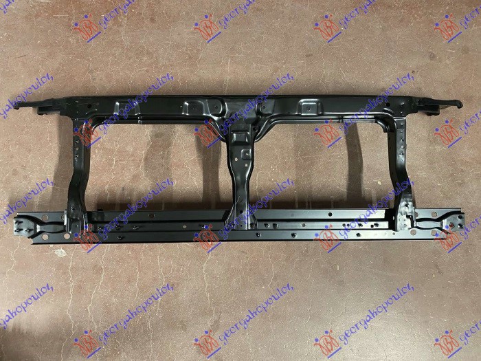 ΜΕΤΩΠΗ ΕΜΠΡΟΣ ΒΕΝΖΙΝΗ