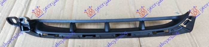 ΑΕΡΑΓΩΓΟΣ ΠΡΟΦΥΛΑΚΤΗΡΑ ΕΜΠΡΟΣ ΔΕΞ