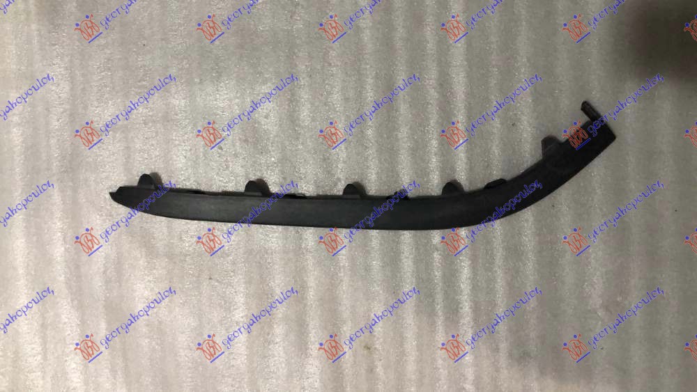 ΣΠΟΙΛΕΡ ΠΡΟΦΥΛΑΚΤΗΡΑ ΕΜΠΡΟΣ (GTi) ΔΕΞ